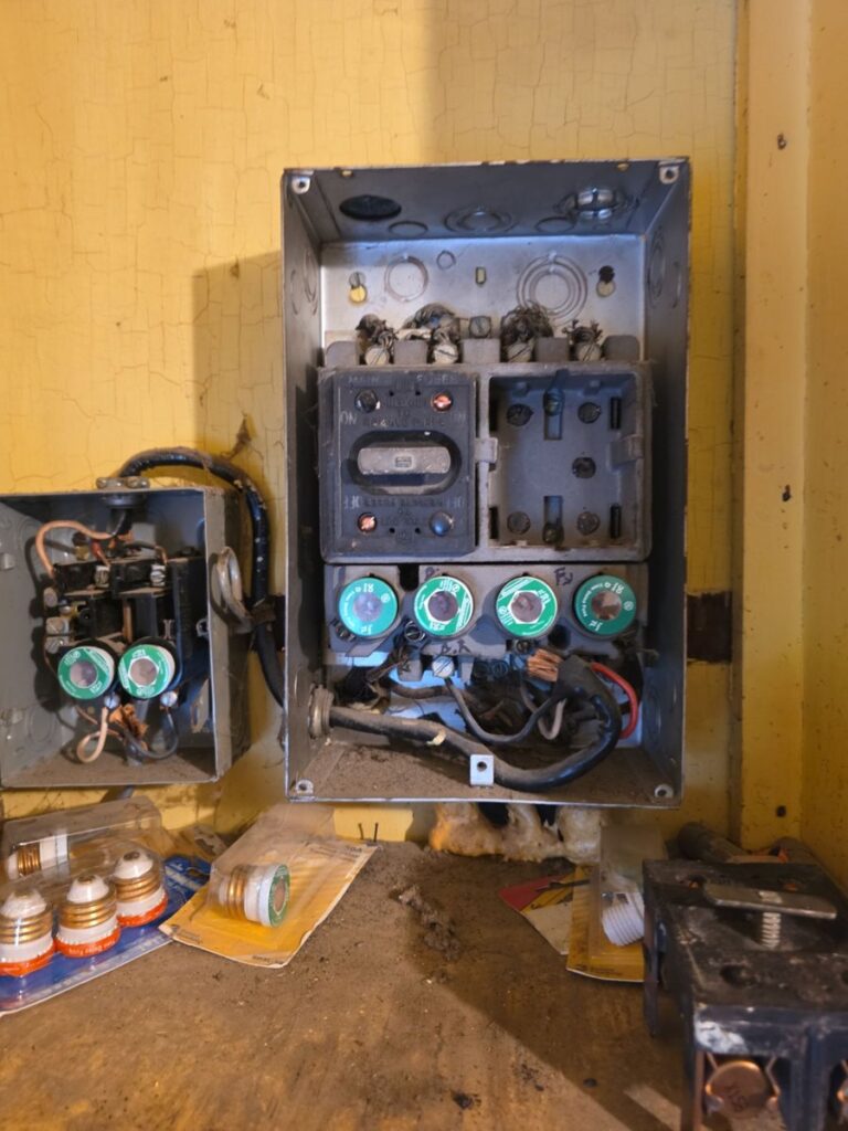 Knob-and-tube wiring in an older Keokuk, Iowa home — T.A.P. Electric replaces this type of wiring